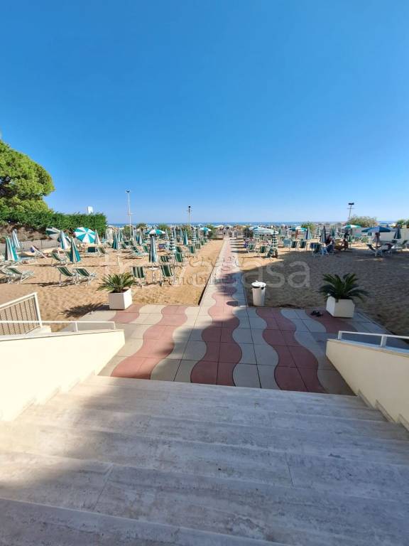 appartamento in affitto a Jesolo in zona Lido