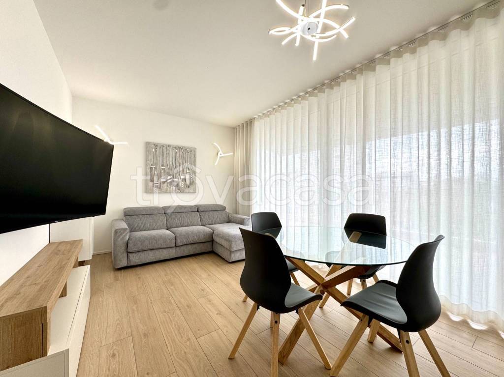 appartamento in affitto a Jesolo in zona Lido