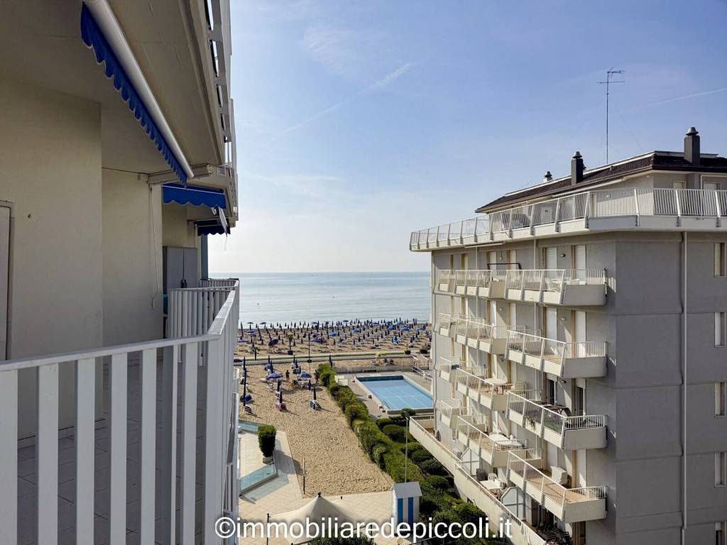 appartamento in affitto a Jesolo in zona Lido