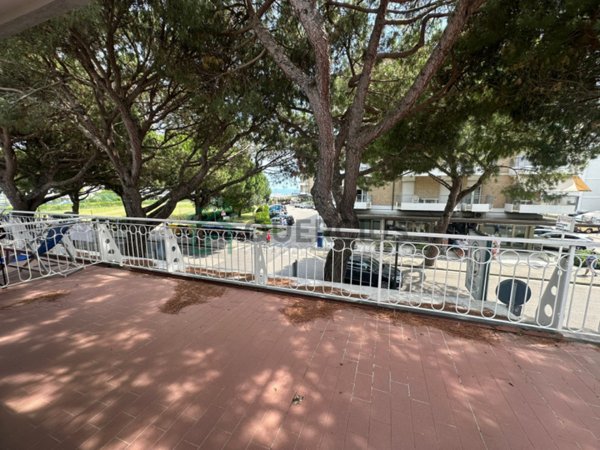 appartamento in affitto a Jesolo in zona Lido