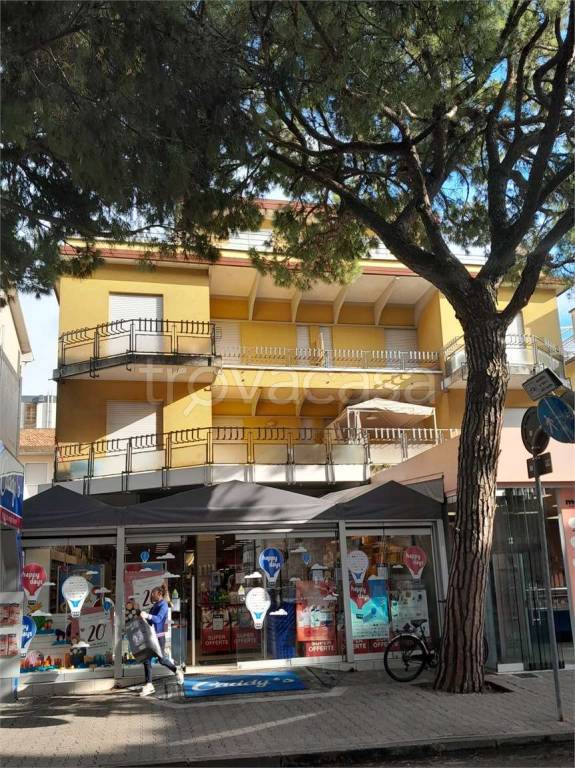 appartamento in affitto a Jesolo in zona Lido