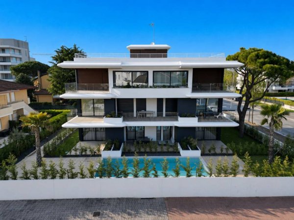appartamento in affitto a Jesolo in zona Lido