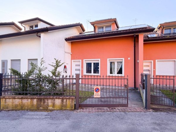 appartamento in affitto a Jesolo in zona Lido