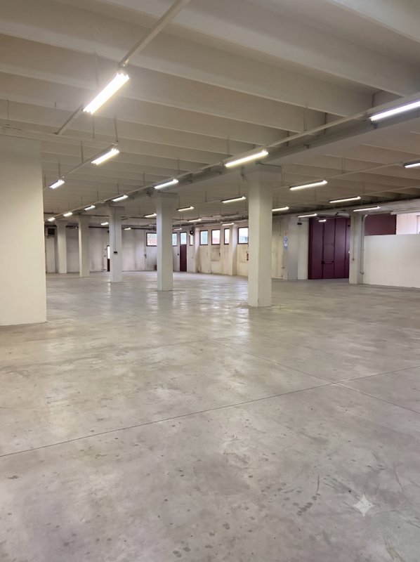 locale di sgombero in affitto a Jesolo in zona Cason Fornaci