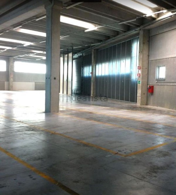 capannone in affitto a Marcon