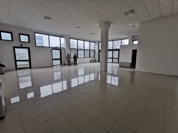 locale commerciale in affitto a Marcon