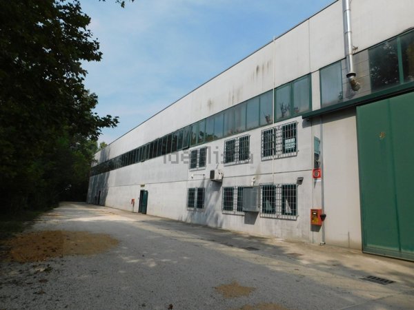 capannone in affitto a Marcon
