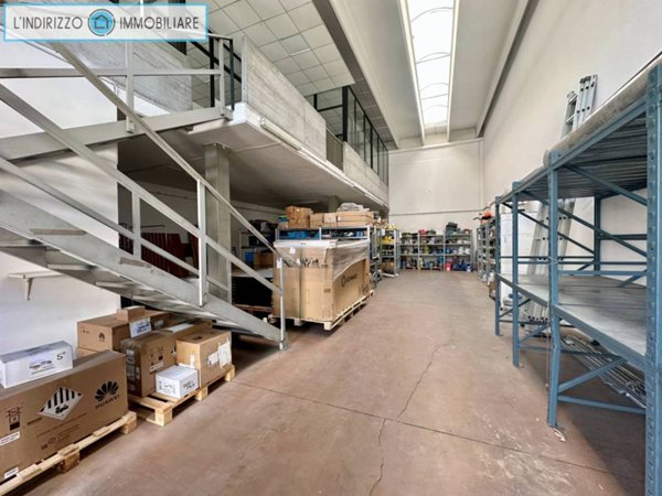 locale commerciale in affitto a Marcon