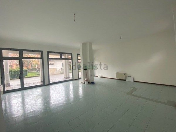 locale commerciale in affitto a Martellago in zona Maerne