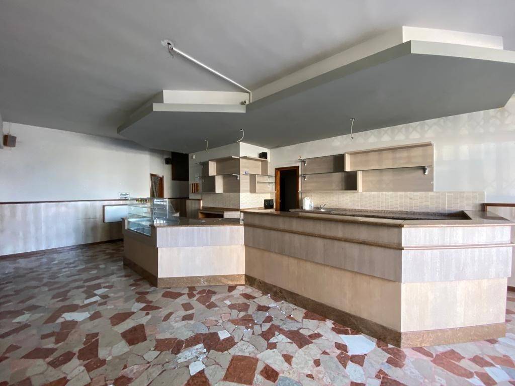 negozio in affitto a Martellago in zona Maerne