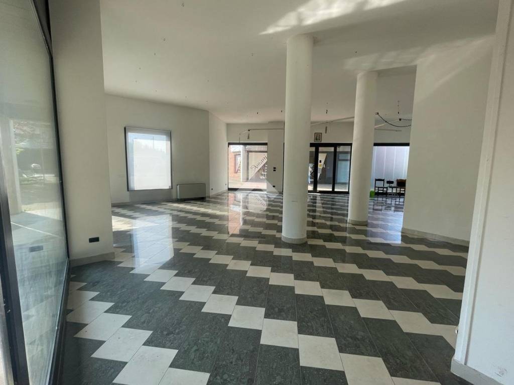 negozio in affitto a Martellago