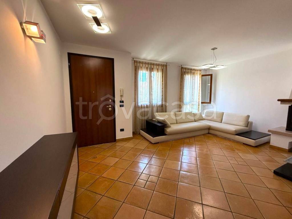 casa indipendente in affitto a Martellago