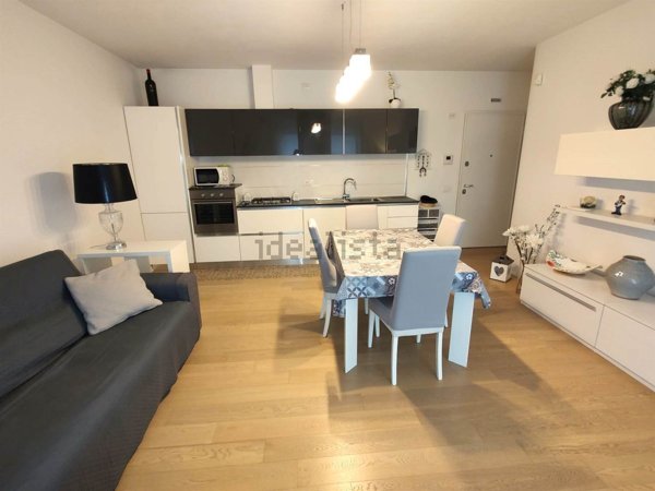 appartamento in affitto a Martellago in zona Maerne