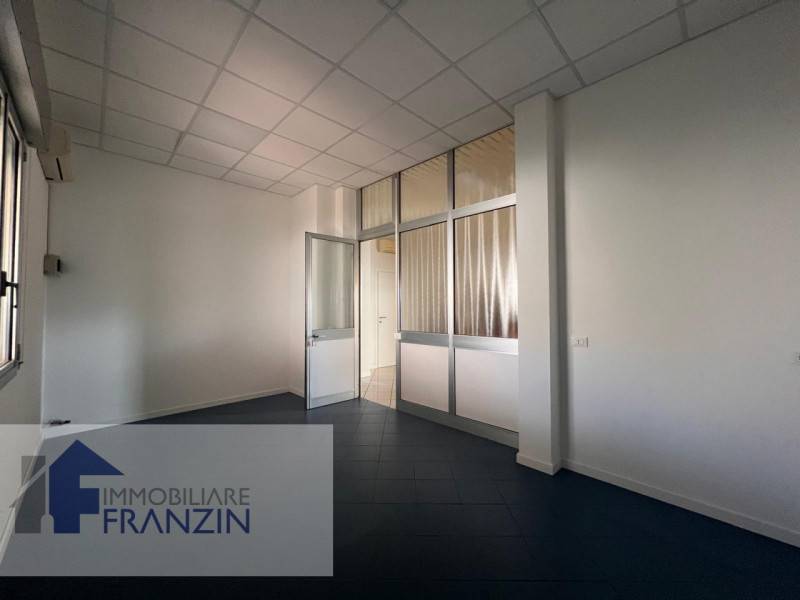ufficio in affitto a Meolo