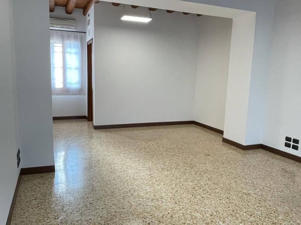ufficio in affitto a Meolo