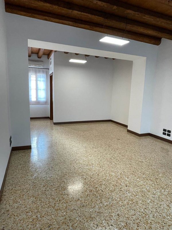 ufficio in affitto a Meolo