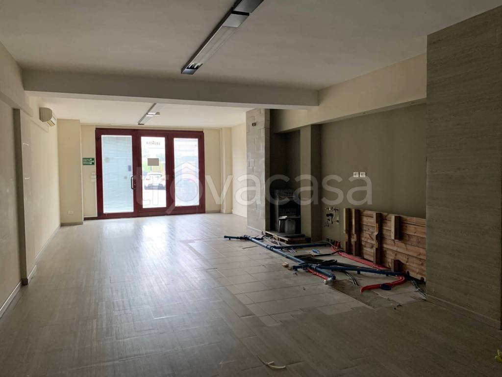 negozio in affitto a Mira