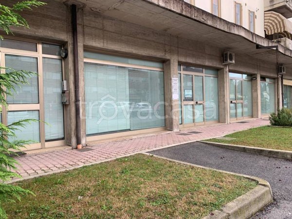 negozio in affitto a Mira