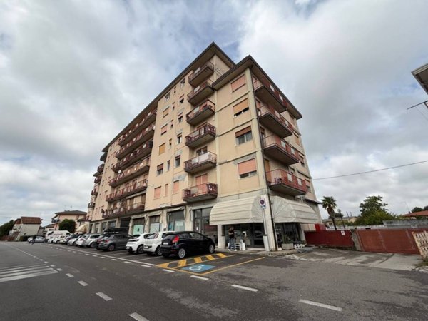 negozio in affitto a Mira