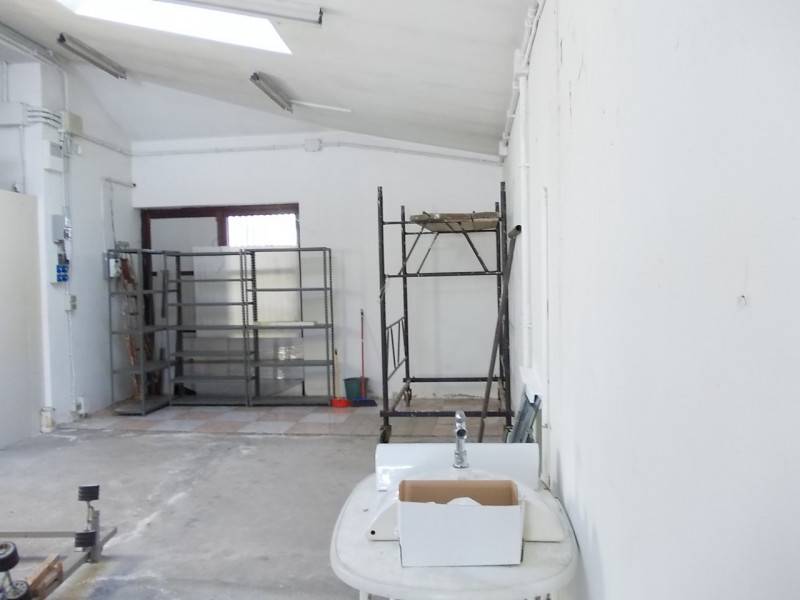 locale di sgombero in affitto a Mira