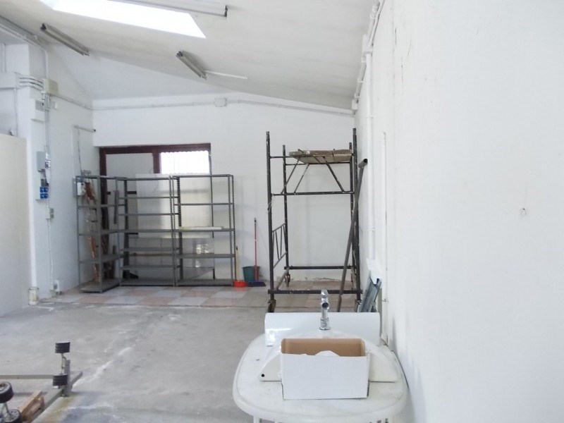 locale di sgombero in affitto a Mira