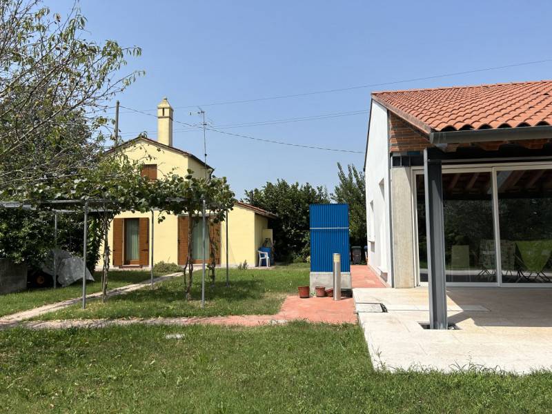 casa indipendente in affitto a Mira in zona Piazza Vecchia