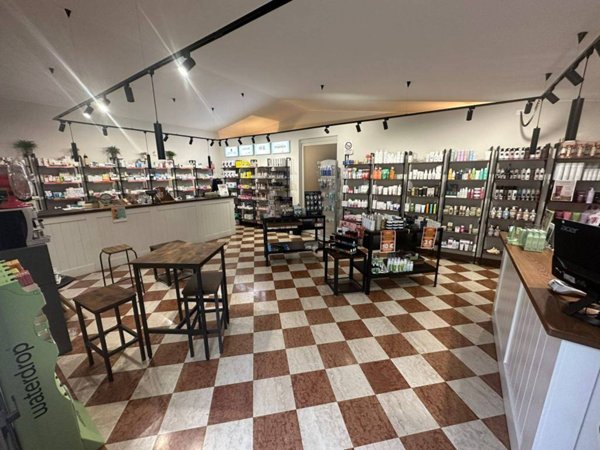 negozio in affitto a Mira