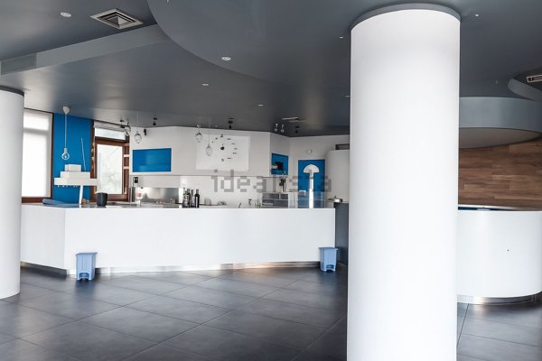 locale commerciale in affitto a Mira