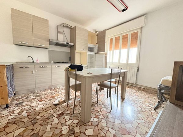 appartamento in affitto a Mira in zona Piazza Vecchia