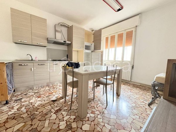 appartamento in affitto a Mira in zona Piazza Vecchia