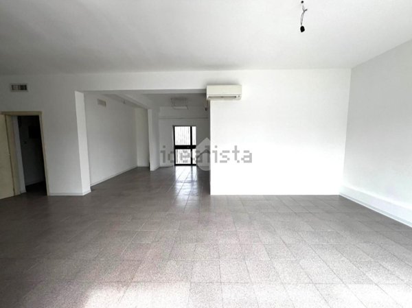 negozio in affitto a Mira