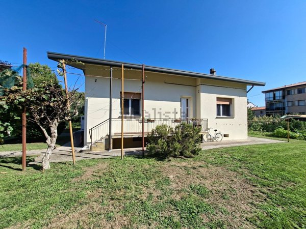casa indipendente in affitto a Mira in zona Giovanni XXIII