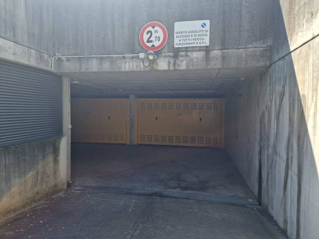 locale di sgombero in affitto a Mirano