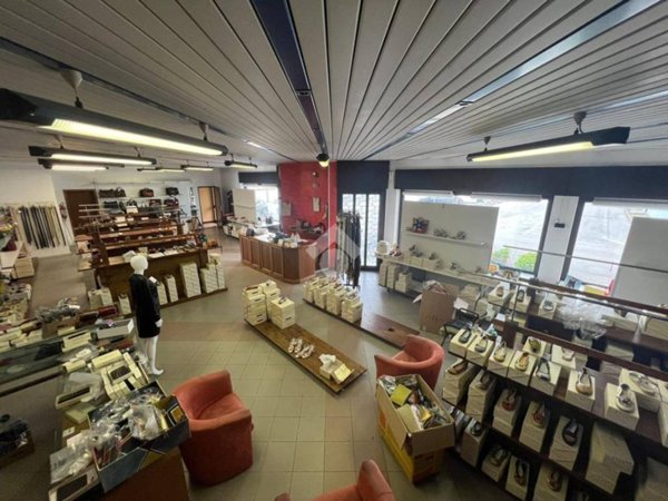 locale commerciale in affitto a Mirano in zona Zianigo