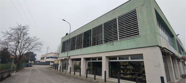 ufficio in affitto a Mirano in zona Ballò