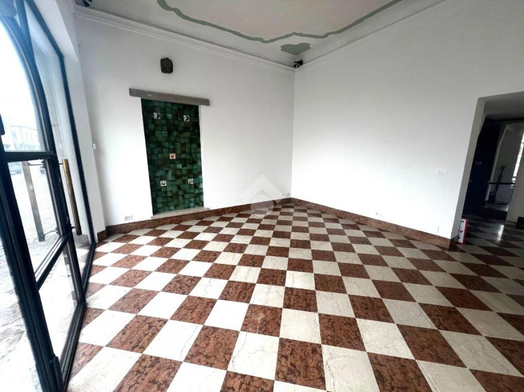 negozio in affitto a Mirano