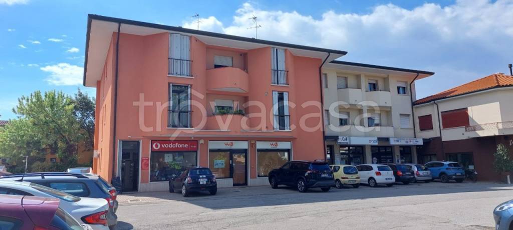 negozio in affitto a Noale