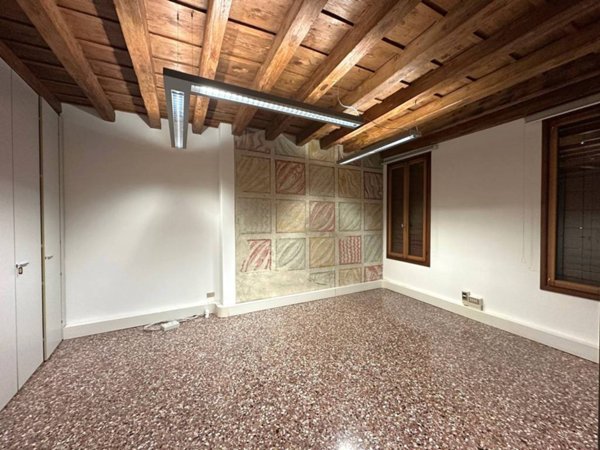 ufficio in affitto a Noale