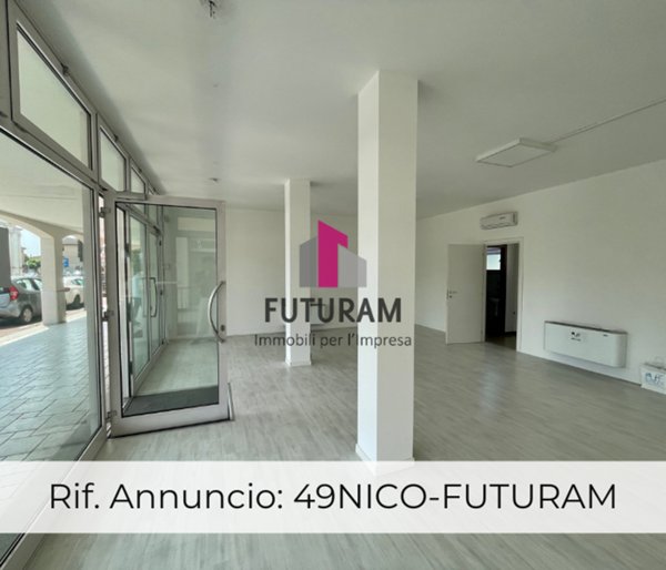 negozio in affitto a Pianiga in zona Mellaredo