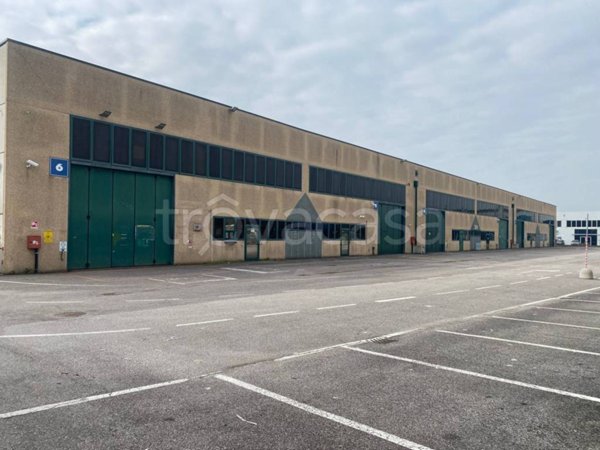 terreno edificabile in affitto a Pianiga in zona Cazzago