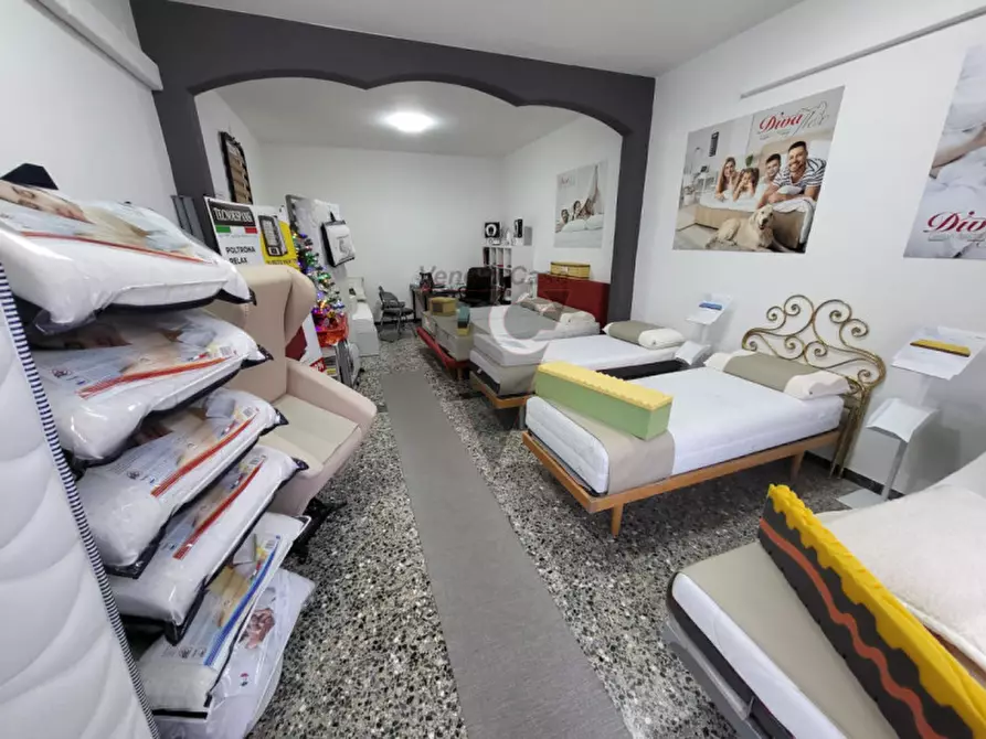 negozio in affitto a Pianiga