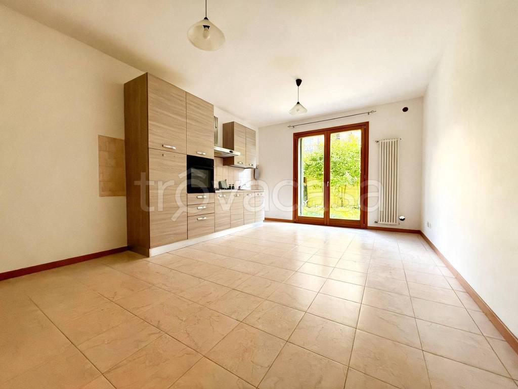 appartamento in affitto a Pianiga in zona Mellaredo