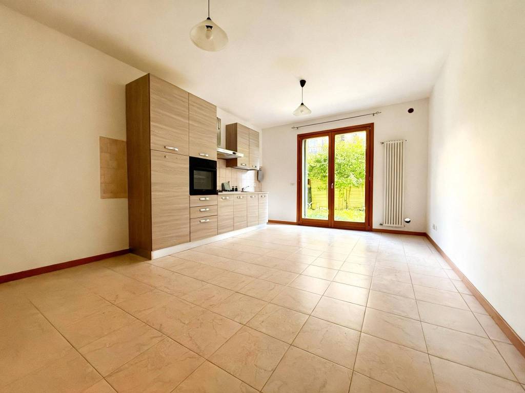 appartamento in affitto a Pianiga in zona Mellaredo