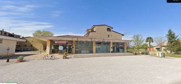 locale commerciale in affitto a Portogruaro