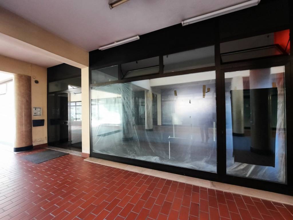 negozio in affitto a Salzano in zona Robegano