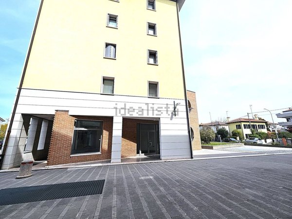 locale commerciale in affitto a San Donà di Piave