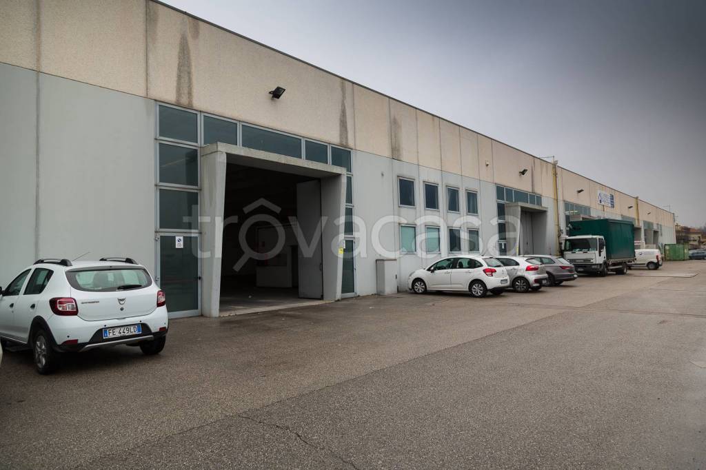 locale commerciale in affitto a San Donà di Piave