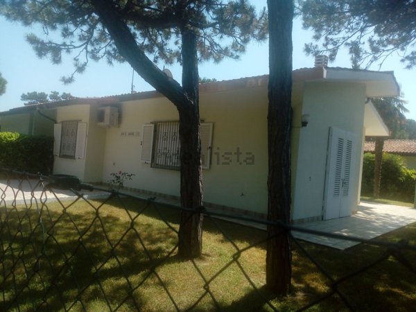 casa indipendente in affitto a San Michele al Tagliamento in zona Bibione