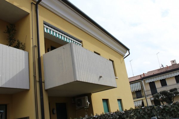 appartamento in affitto a Santa Maria di Sala in zona Stigliano