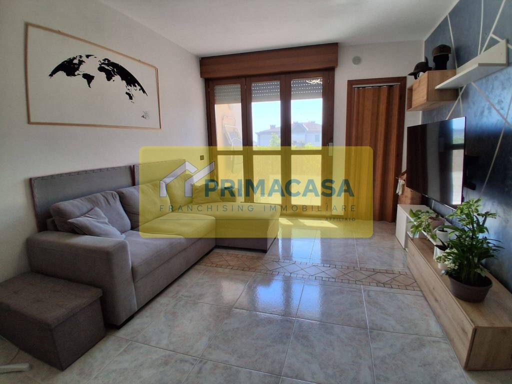 appartamento in affitto a Santa Maria di Sala in zona Sant'Angelo